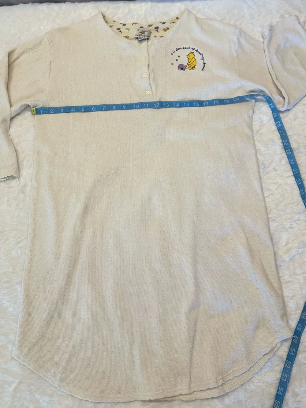 Vintage Disney Store 100% Cotton Winnie the Pooh Nightshirt in Size M D2 - Picture 7 of 8